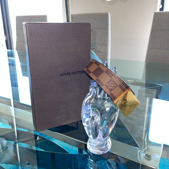 LV Damier Ebene Belt - Picture 5 of 15